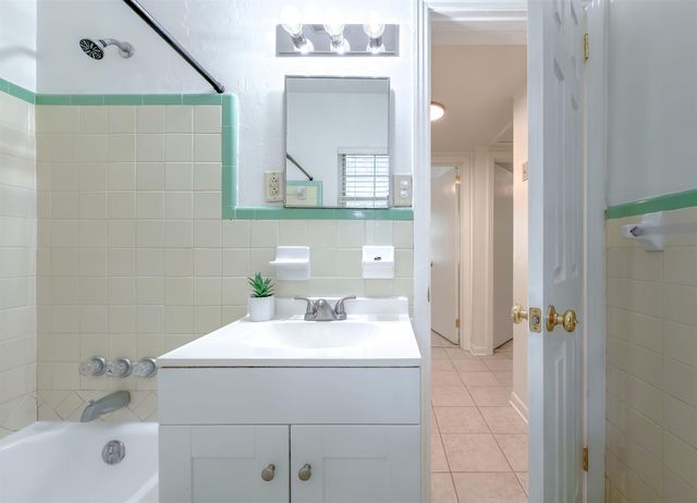 2314 Pontiac Drive, Tallahassee, FL 32301