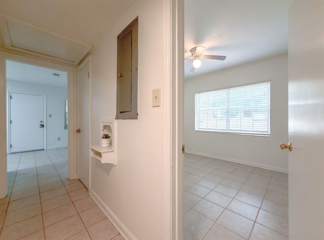 2314 Pontiac Drive, Tallahassee, FL 32301