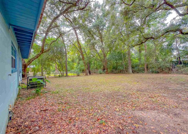 2314 Pontiac Drive, Tallahassee, FL 32301