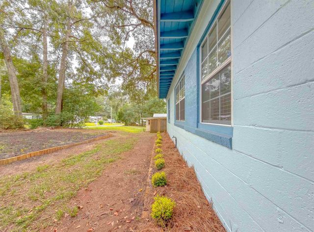 2314 Pontiac Drive, Tallahassee, FL 32301