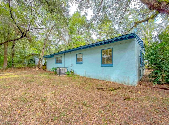 2314 Pontiac Drive, Tallahassee, FL 32301