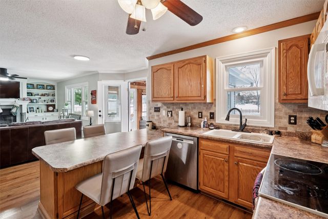 174 Marshall Drive, Waukee, IA 50263