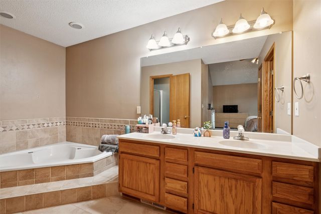 174 Marshall Drive, Waukee, IA 50263