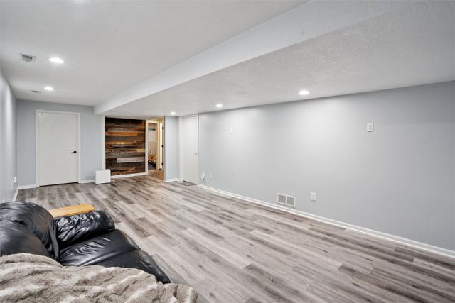 174 Marshall Drive, Waukee, IA 50263