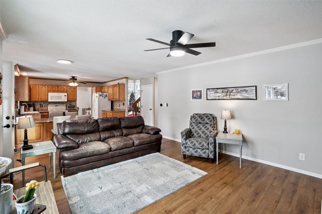 174 Marshall Drive, Waukee, IA 50263