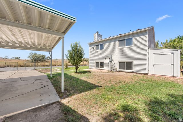 8083 W MELVILLE DR, Magna, UT 84044