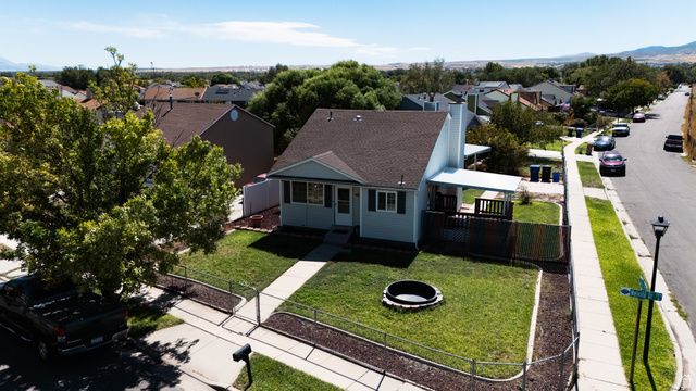 8083 W MELVILLE DR, Magna, UT 84044