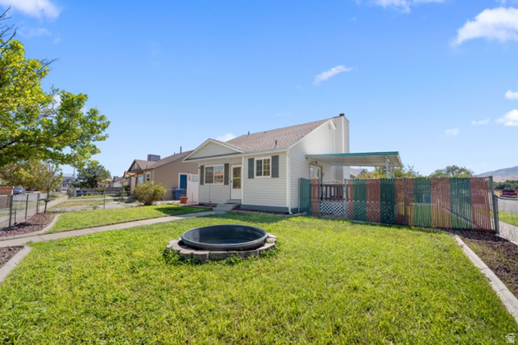 8083 W MELVILLE DR, Magna, UT 84044 — photo 2