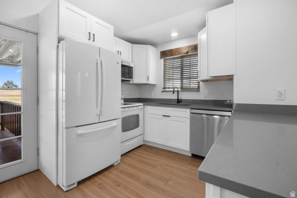8083 W MELVILLE DR, Magna, UT 84044 — photo 5