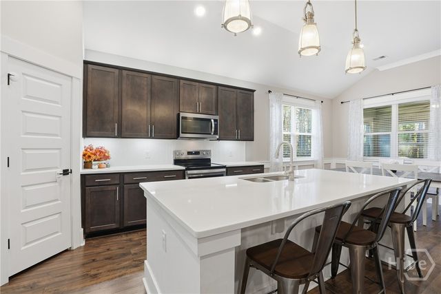 102 Natures Court, Pooler, GA 31322