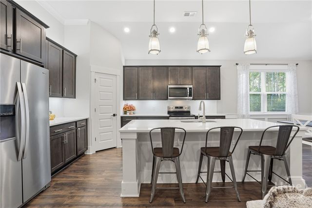 102 Natures Court, Pooler, GA 31322