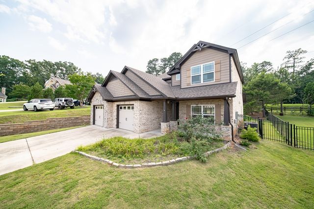 7081 Spring Walk Drive, Columbus, GA 31904