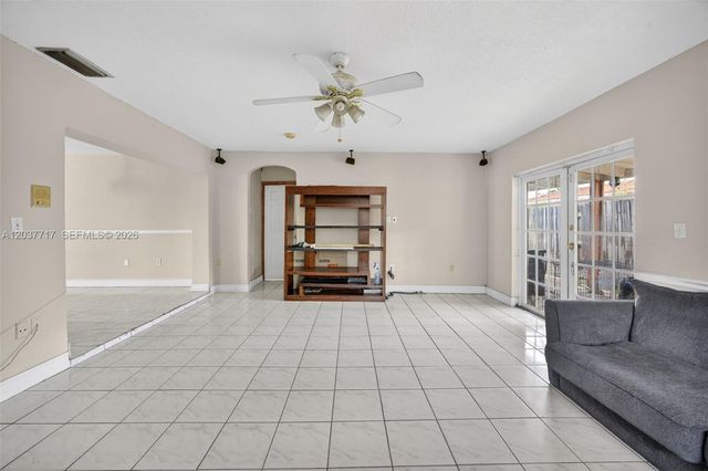 313 NW 132nd Pl, Miami, FL 33182