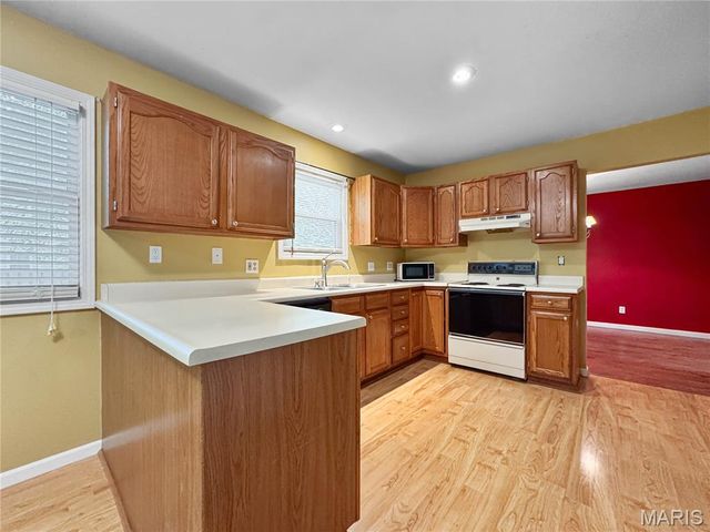 1902 Applegate Lane, Edwardsville, IL 62025