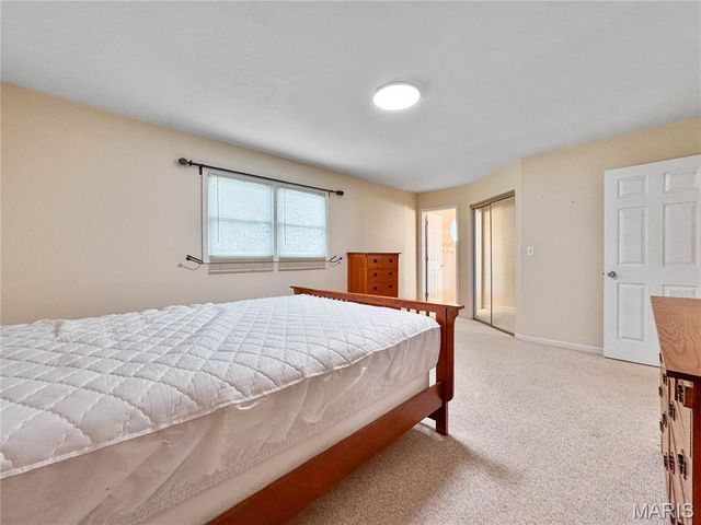 1902 Applegate Lane, Edwardsville, IL 62025