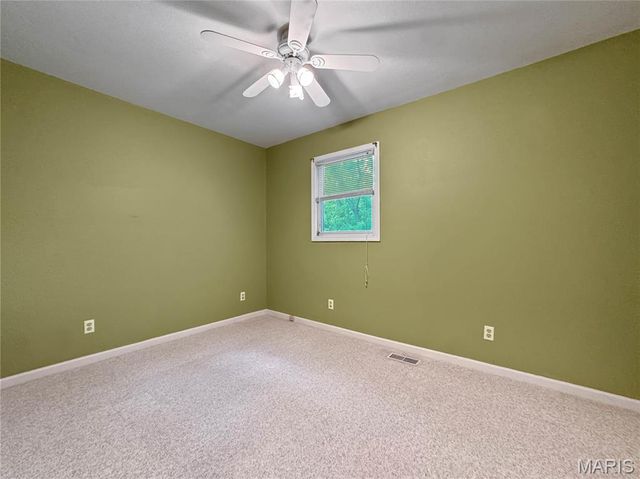1902 Applegate Lane, Edwardsville, IL 62025
