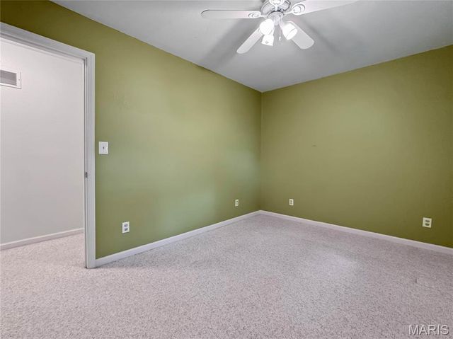 1902 Applegate Lane, Edwardsville, IL 62025