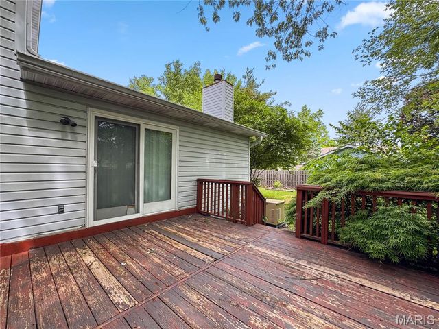 1902 Applegate Lane, Edwardsville, IL 62025