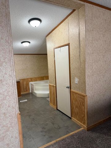 181 County Road 966, Calhoun, TN 37309