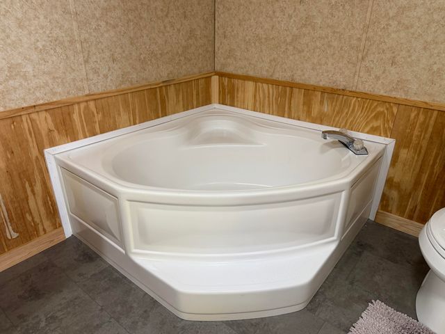 181 County Road 966, Calhoun, TN 37309