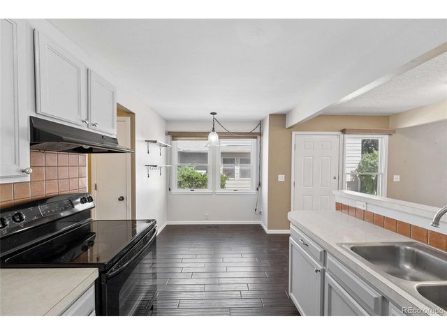 123 E 42nd St, Loveland, CO 80538