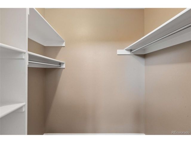 123 E 42nd St, Loveland, CO 80538