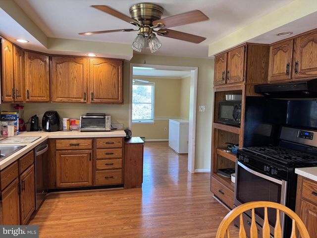 16560 OAK SHADE RD, Rixeyville, VA 22737