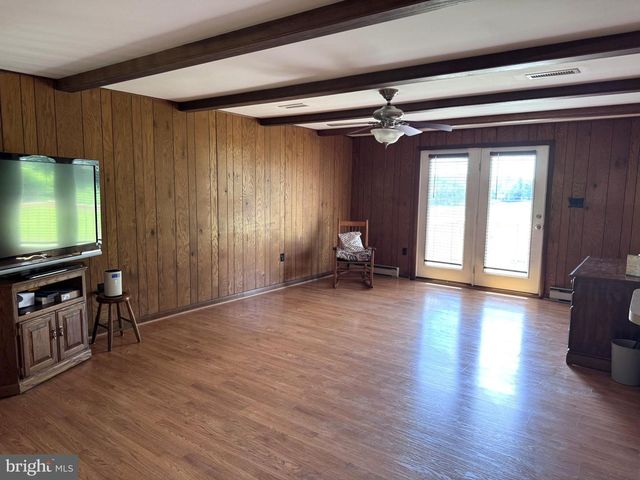 16560 OAK SHADE RD, Rixeyville, VA 22737