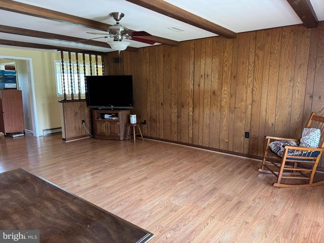 16560 OAK SHADE RD, Rixeyville, VA 22737