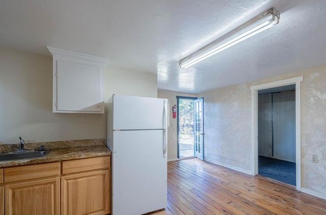 1800 Luxton Street, Seaside, CA 93955