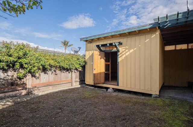 1800 Luxton Street, Seaside, CA 93955