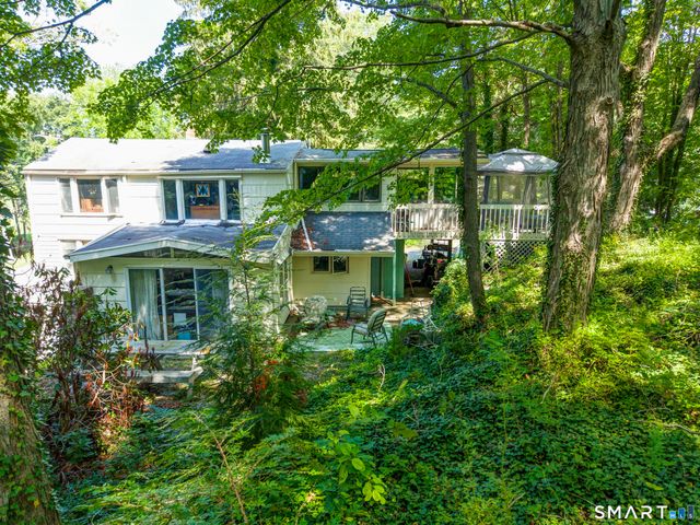 90A Rowley Road, Woodbury, CT 06798