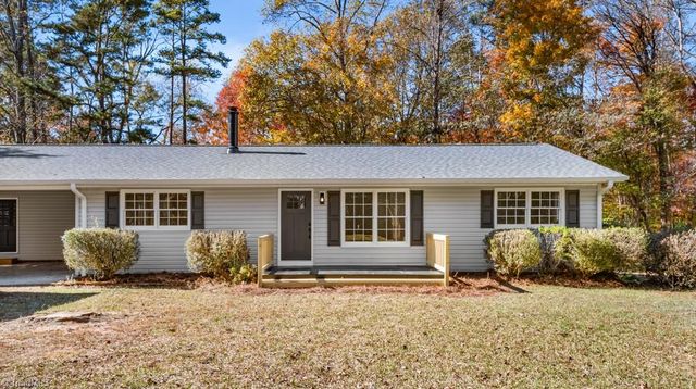 3290 Beckerdite Road, Sophia, NC 27350