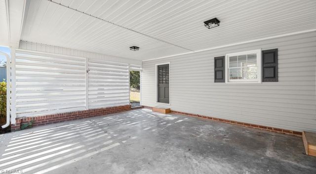 3290 Beckerdite Road, Sophia, NC 27350