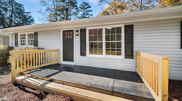 3290 Beckerdite Road, Sophia, NC 27350