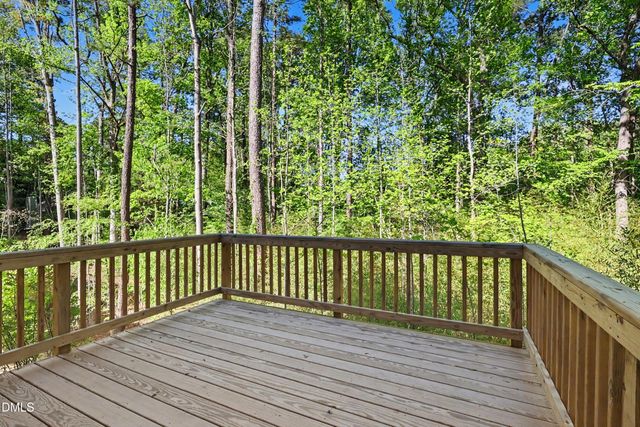 900 SW Maynard Road, Cary, NC 27511