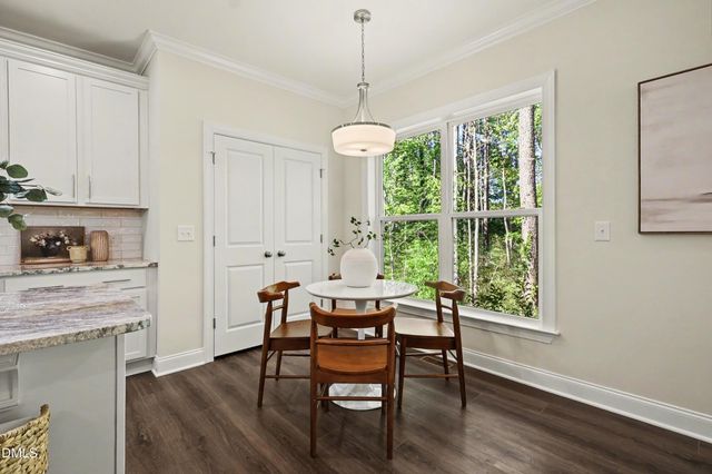 900 SW Maynard Road, Cary, NC 27511