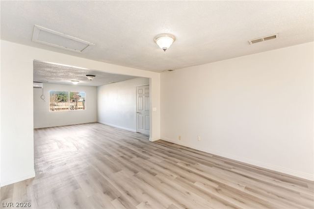 2526 Sunrise Street, Las Vegas, NV 89101