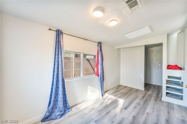 2526 Sunrise Street, Las Vegas, NV 89101