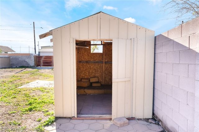 2526 Sunrise Street, Las Vegas, NV 89101