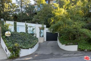 7473 Mulholland Drive, Los Angeles, CA 90046