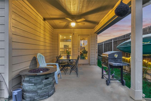 11503 Parrot Fish Court, Conroe, TX 77304