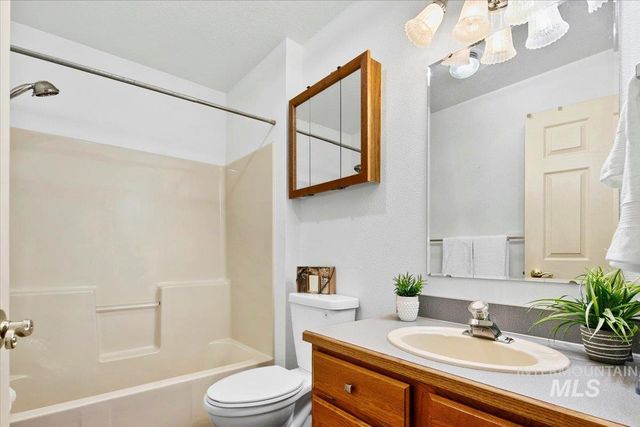 1100 Burnett Drive 337, Nampa, ID 83651