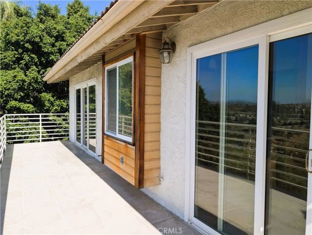 2076 Hanscom Drive, South Pasadena, CA 91030