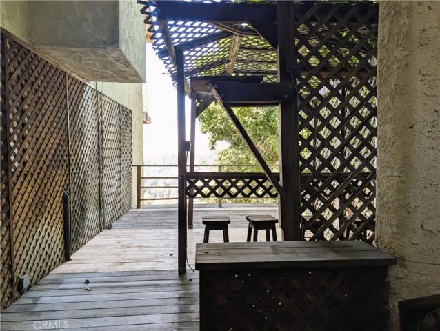 2076 Hanscom Drive, South Pasadena, CA 91030