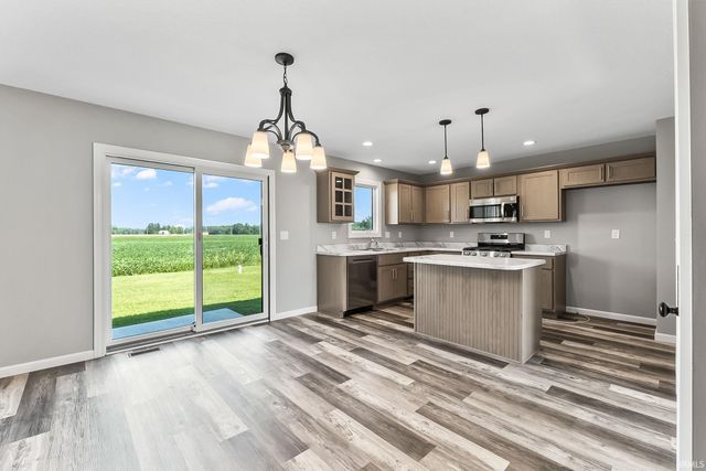 18333 Peregrine Drive, New Paris, IN 46553