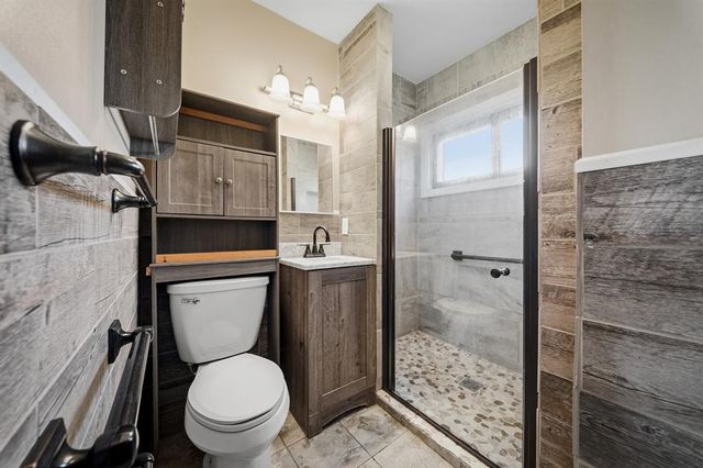 N1884 Hwy Z, Eau Galle, WI 54751