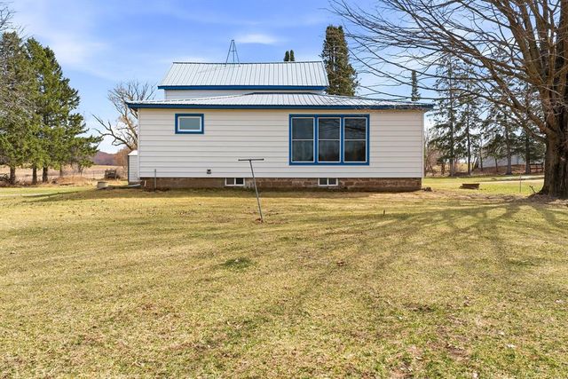N1884 Hwy Z, Eau Galle, WI 54751
