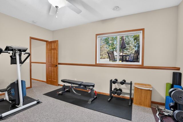 15211 Plumstone Drive, Eden Prairie, MN 55347