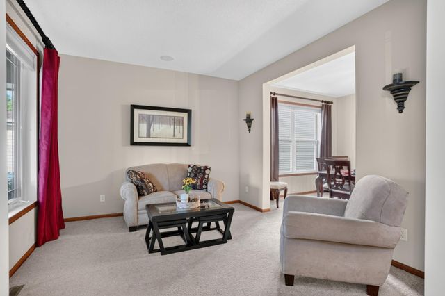15211 Plumstone Drive, Eden Prairie, MN 55347